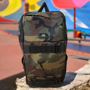 Vans Skate Obstacle Skatepack Backpack (23L) in Camo